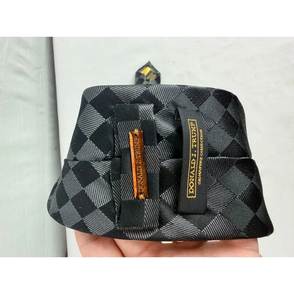Donald J Trump Signature Collection Mens Black‎ Grey Checkerboard Silk Necktie